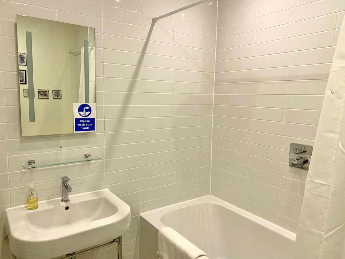 Royal Mile Mansions By Edinburgh City Apartments المظهر الخارجي الصورة